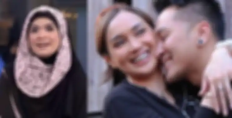 Yulia Rachman, Sara Wijayanto, Demian Aditya