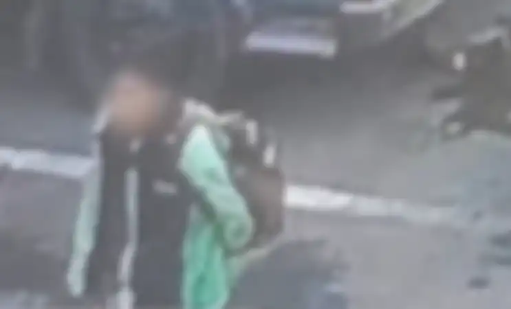 Pelaku bom bunuh diri di Mapolrestabes Medan menggunakan jaket ojol.