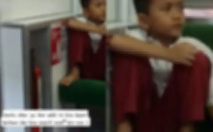 Foto Karim sedang duduk di KRL menjadi viral