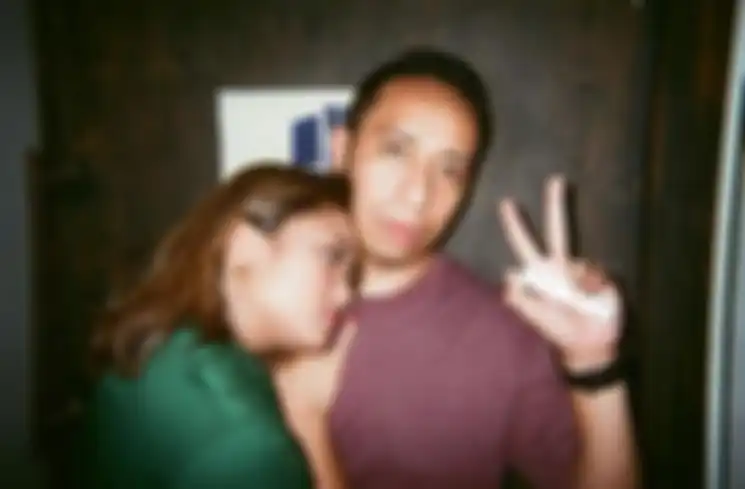 Marion Jola dan Dennis Talakua