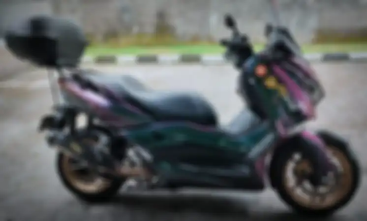 Yamaha XMAX menemani bro Rickei Sihombing solo touring dari Jakarta ke Celebes.