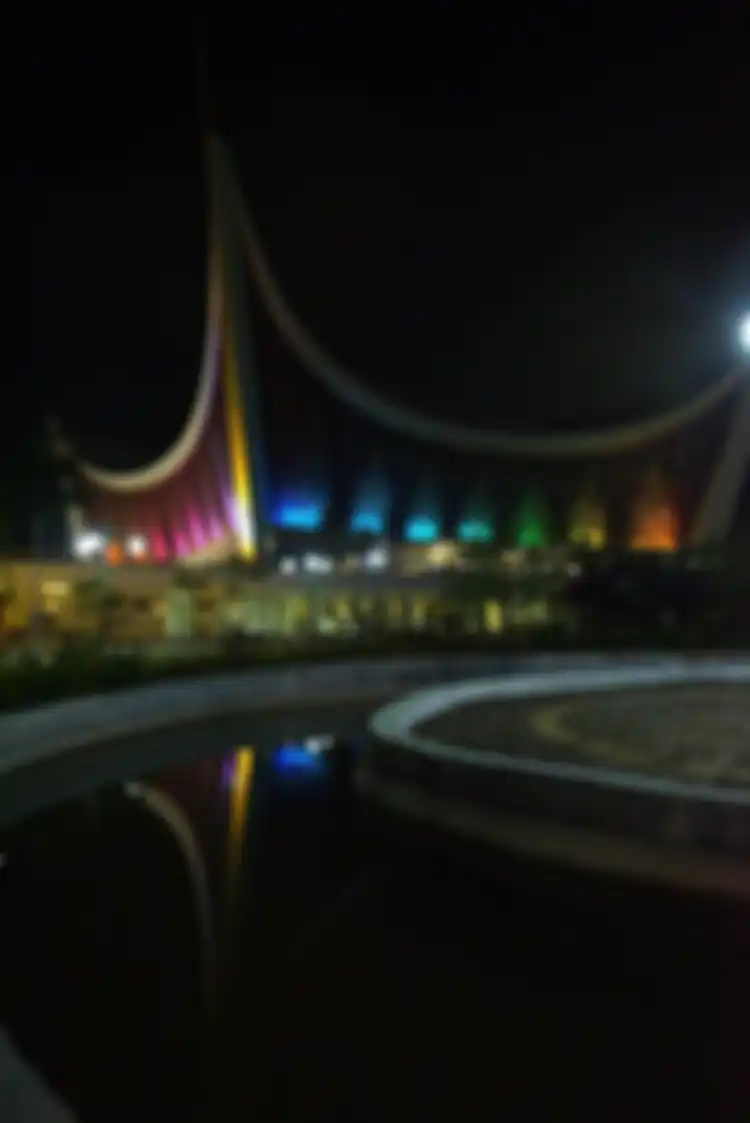 Pencahayaan Signify di Masjid Raya Sumbar