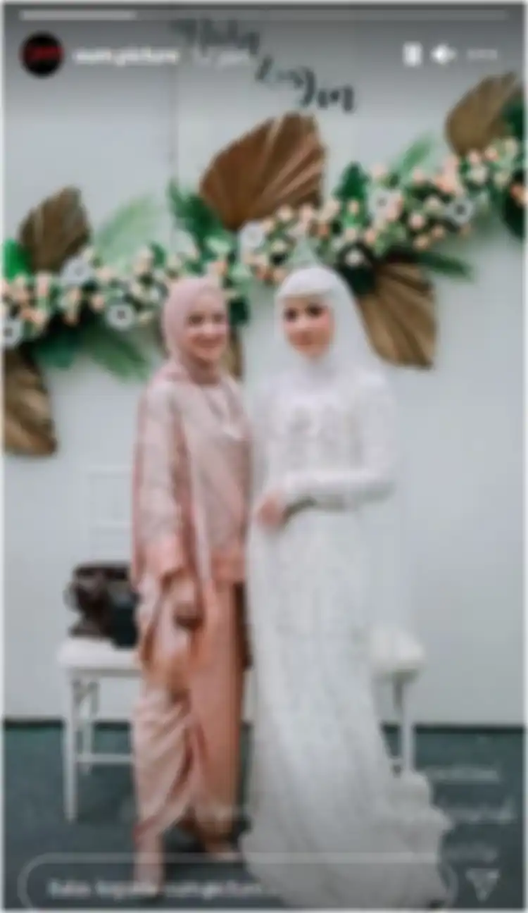 Nissa Sabyan hadiri nikahan kakaknya