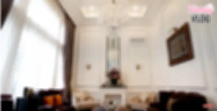 Ruang tamu rumah Nindy