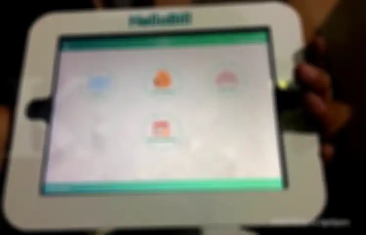 Tampilan aplikasi Hello Bill di restoran