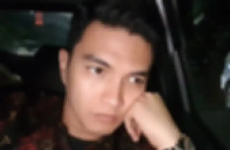 Aldy Taher kini jualan mi ayam dan sate taichan demi menyambung hidup