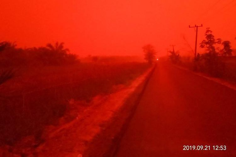 Fenomena langit merah di Muaro Jambi