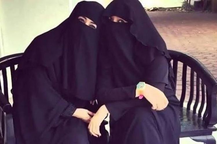 Jenazah Soraya Abdullah Dimakamankan dengan Protokol Covid-19