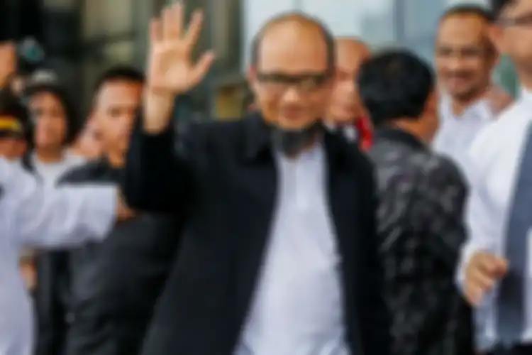 Kasus Penyiraman air keras kepada Novel Baswedan disebut rekayasa, ternyata begini operasi yang dilakukannya.