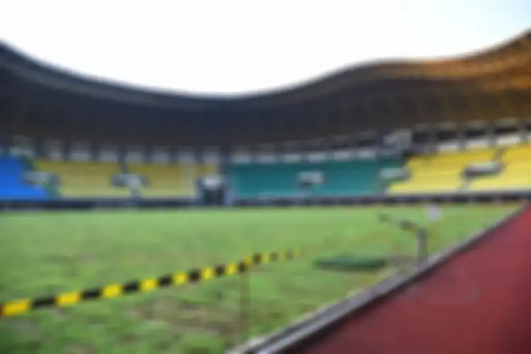Tampilan Stadion Patriot Candrabraga Ketika Direnovasi