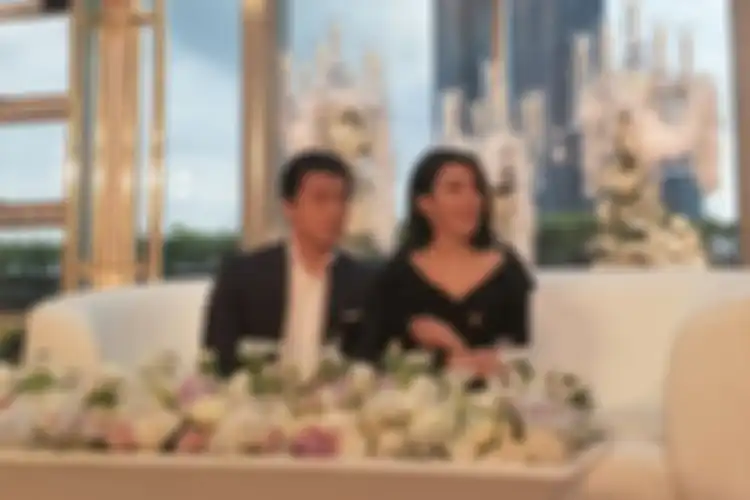 Penampilan Syahrini dan Reino Barack Saat Jumpa Pers