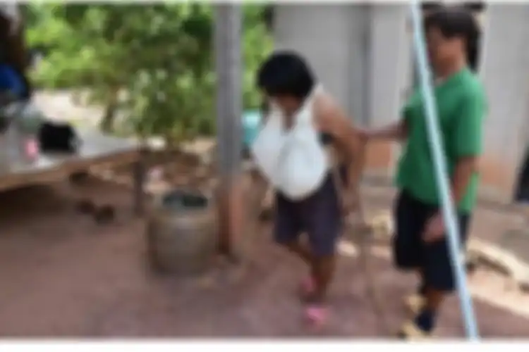 Lam Phrai Si Nuan asal Thailand,  mengalami kondisi aneh lantaran payudaranya terus membesar.(Phitsanulok Hot News via Oddity Central) 