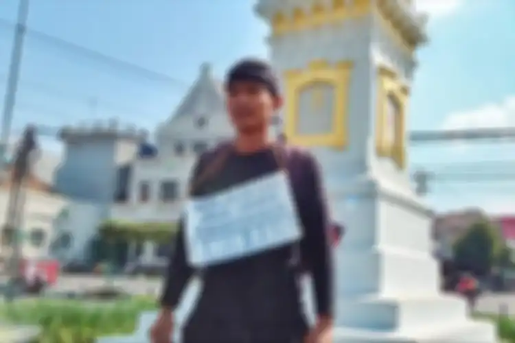 Lilik Yuliantoro, menggantikan Amien Rais yang nazar jalan kaki Yogyakarta-Jakarta jika Jokowi menang Pilpres 2019.
