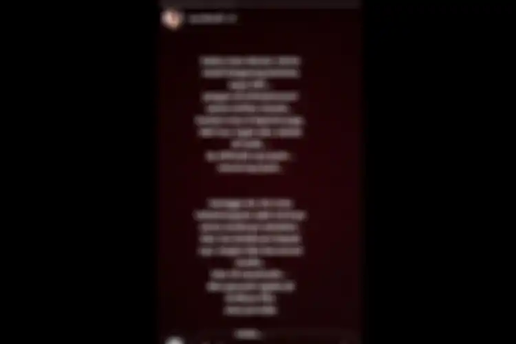 Unggahan Insta Story Aura Kasih