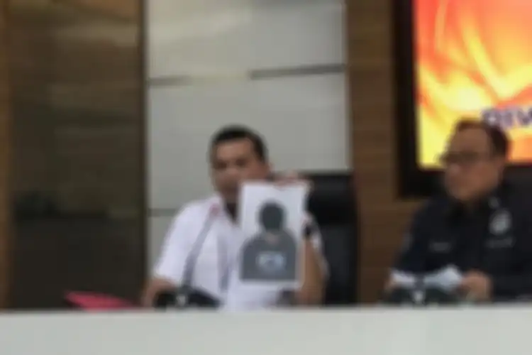 Kepala Subdit II Direktorat Tindak Pidana Siber Bareskrim Polri, Kombes Rickynaldo Chairul (kiri), saat konferensi pers di Gedung Humas Mabes Polri, Jakarta Selatan, Rabu (2/10/2019).
