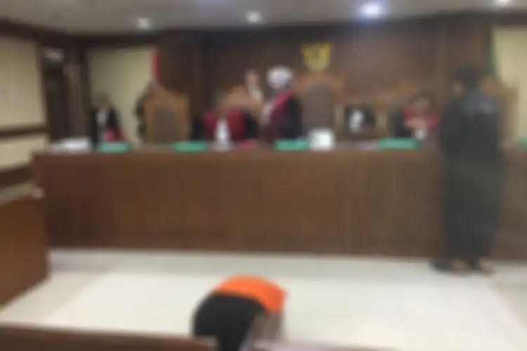 Suasana persidangan Ina Yuniarti, wanita penyebar video viral ancaman penggal kepala Presiden Joko Widodo (Jokowi) divonis bebas dalam sidang putusan yang digelar di Pengadilan Negeri Jakarta Pusat pada Senin (14/10/2019).
