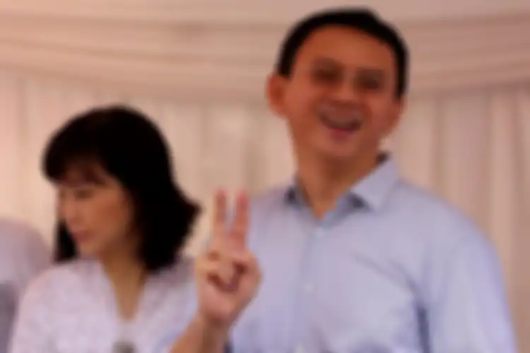Ahok sempat menceritakan awal mula pernikahannya dengan Veronica Tan yang diwarnai tudingan hamil di luar nikah.