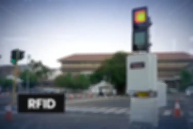 Ilustrasi sensor  RFID (Radio Frequency Identification) yang dipakai untuk ujian SIM elektronik e-Drives