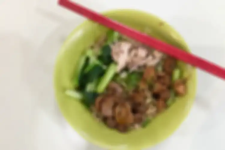 Bakmi ayam Gang Kelinci