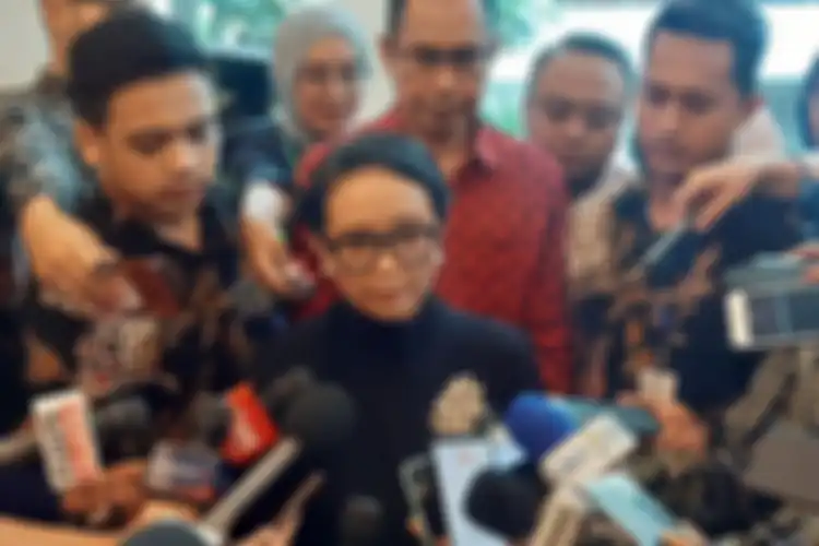 Menteri Luar Negeri (Menlu) Retno Marsudi di kantor Kementerian Luar Negeri Selasa (18/2/2020)