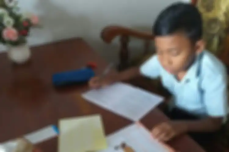 Jadwal lengkap dan pertanyaan materi soal Belajar dari Rumah di TVRI untuk SD SMP dan SMA