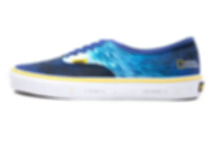 Vans x National Geographic versi Era 