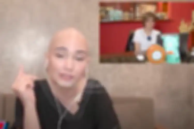 Artis peran Feby Febiola saat bincang virtual dengan Maia Estianty