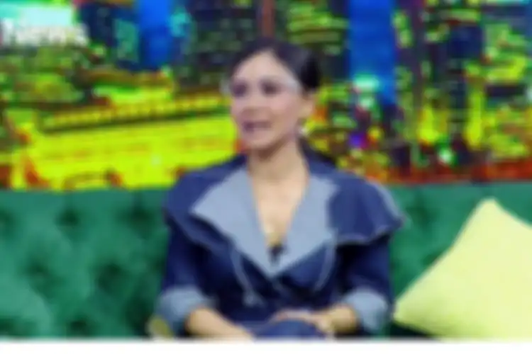 Yuni Shara mengungkapkan rahasia di balik awet mudanya. Ia mengaku kerap menggunakan masker dari lidah buaya demi menjaga penampilannya.