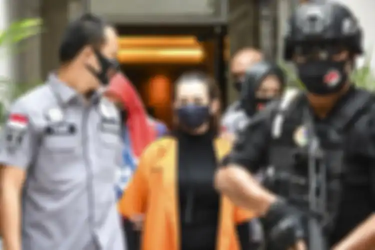 Reza Artamevia saat ditangkap polisi