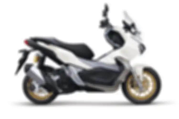 Honda ADV150 Tough White Gold