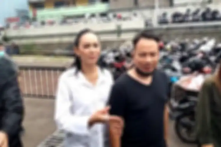 Vicky Prasetyo dan Kalina Ocktranny saat ditemui di kawasan Tendean, Jakarta Selatan, Senin (23/11/2020).