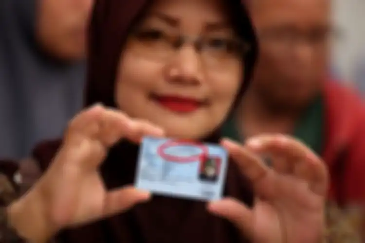 Bantuan Rp 3,55 juta langsung ditransfer cukup masukkan nomor KTP dan tanggal lahir.
