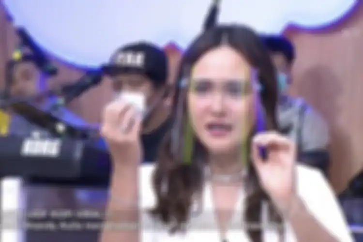 Shandy Aulia dalam acara Kopi Viral