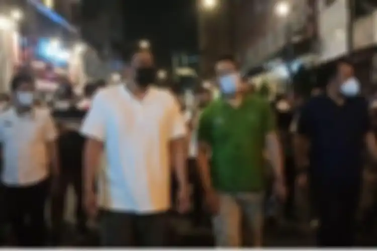 Potongan momen saat Gubernur Jawa Barat Ridwan Kamil bersama Wali Kota Medan Bobby Nasution berkeliling Kesawan City Walk, Selasa (31/3/2021).  