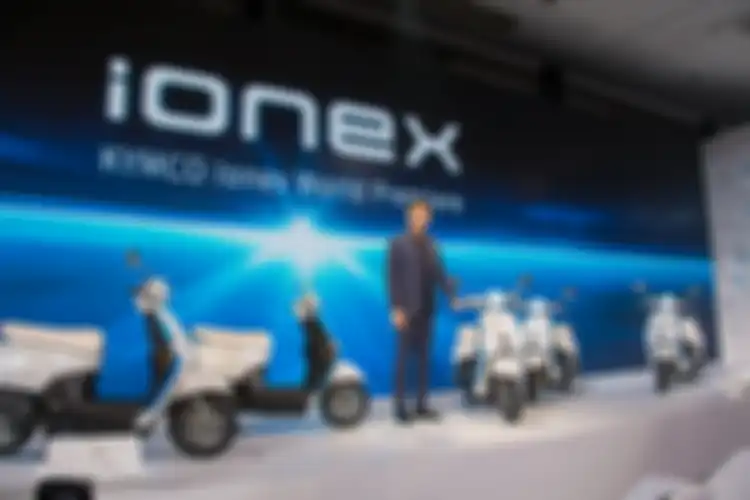 Skuter listrik Kymco iONEX diperkenalkan di Taiwan.