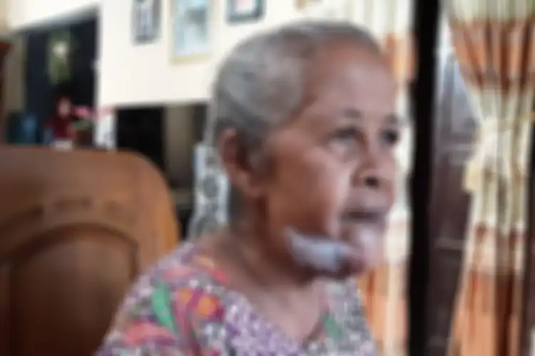 Sutimah, warga Kaliwungu Kendal, korban pelemparan batu