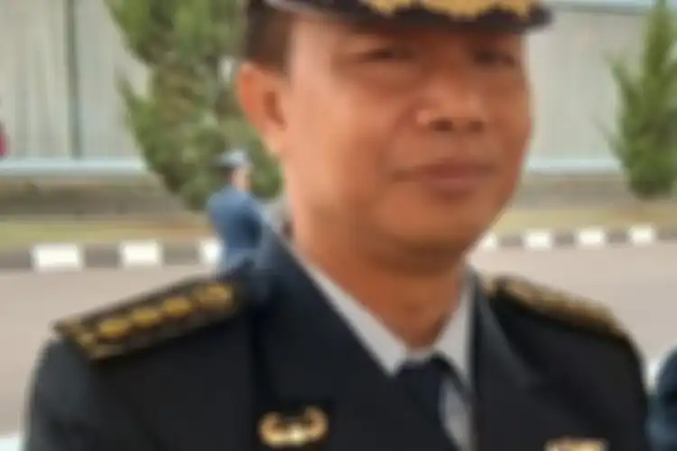 Rusnawi tinggalkan pangkat kolonel TNI AU justru tertipu jabatan di BKKBN.