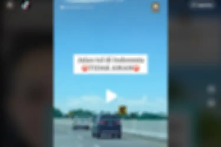 Tangkapan layar video yang menyebut jalan tol di Indonesia tidak aman(screenshoot) 