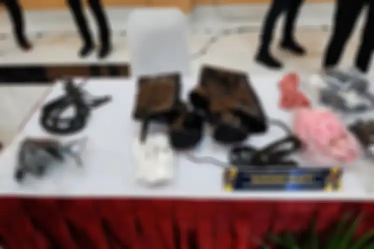 Barang bukti dari Siskaeee dibagi menjadi 3 kategori