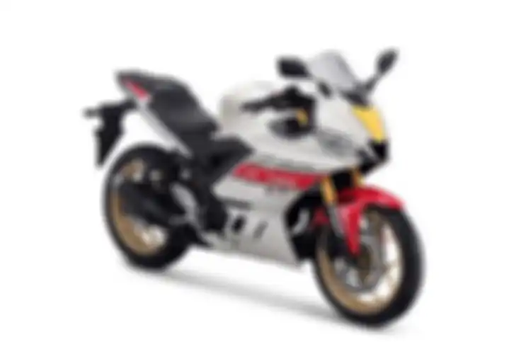 Motor baru Yamaha R25 dengan edisi spesial.