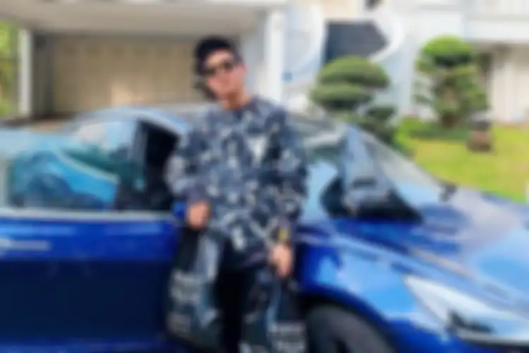 Selebgram Indra Kenz yang jadi tersangka kasus dugaan penipuan Binomo.