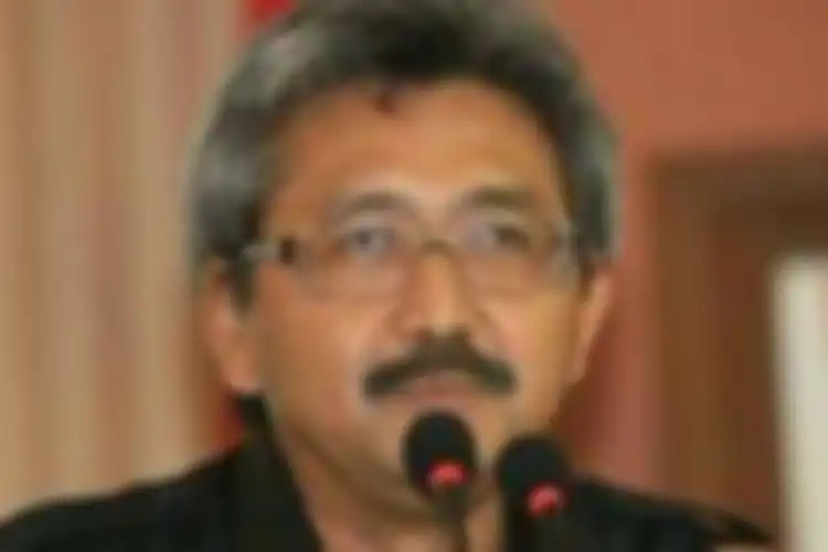 Ayah Emil Dardak meninggal dunia