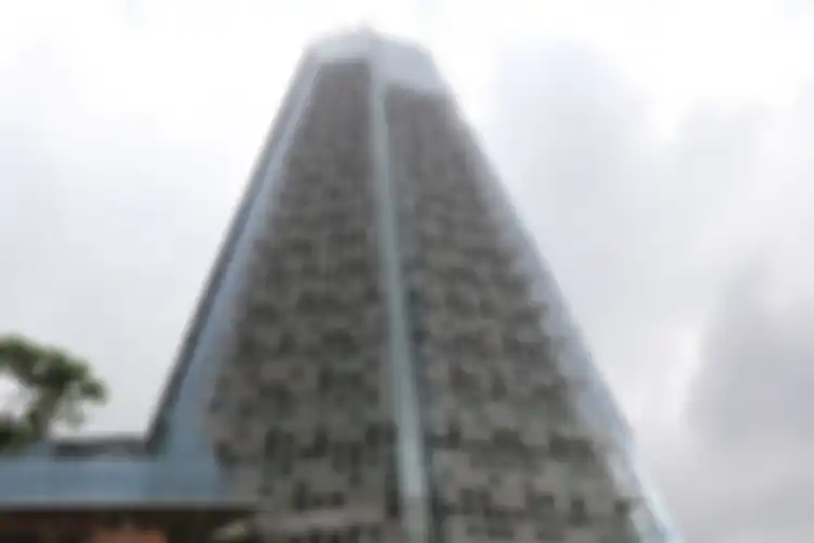 Sejarah Menara Kompas yang viral setelah curi perhatian Song iKON