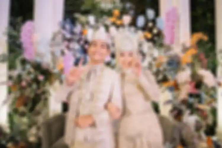 Foto pernikahan Bintang Emon dan Alca Octaviani 