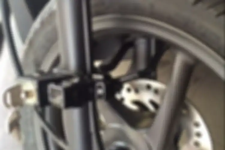 Kunci ganda bawaan Honda sudah terpasang
