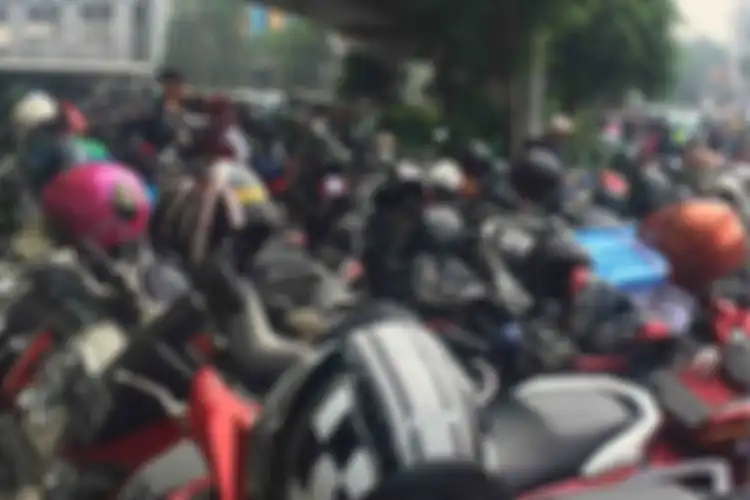 Ilustrasi parkir liar motor