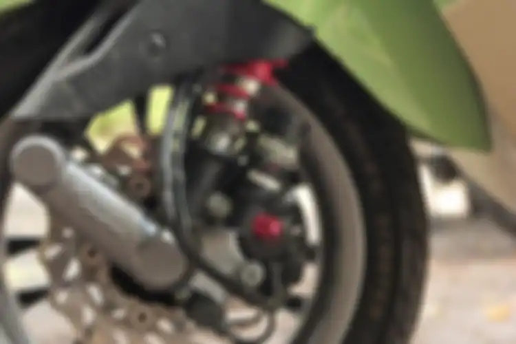 Sokbreker Bitubo untuk Vespa matic