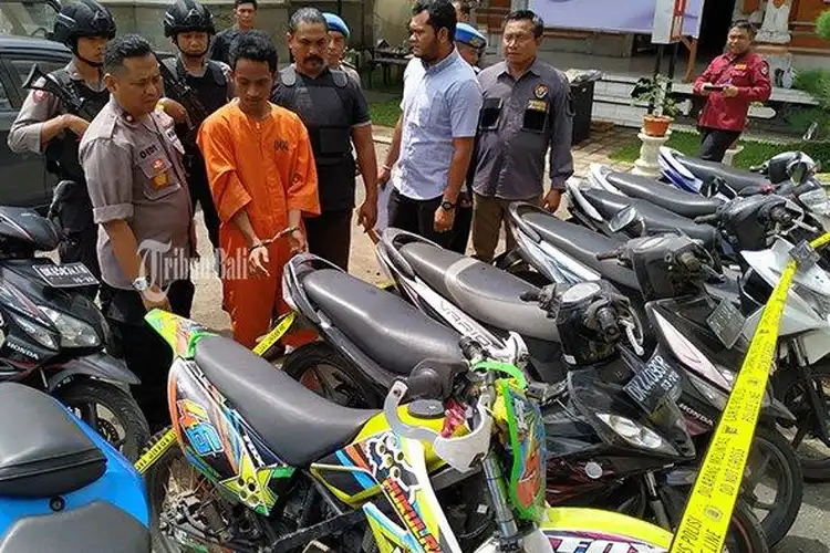 Loh Joki Balap Liar Nyolong Motor Malah Dapat Hadiah?   