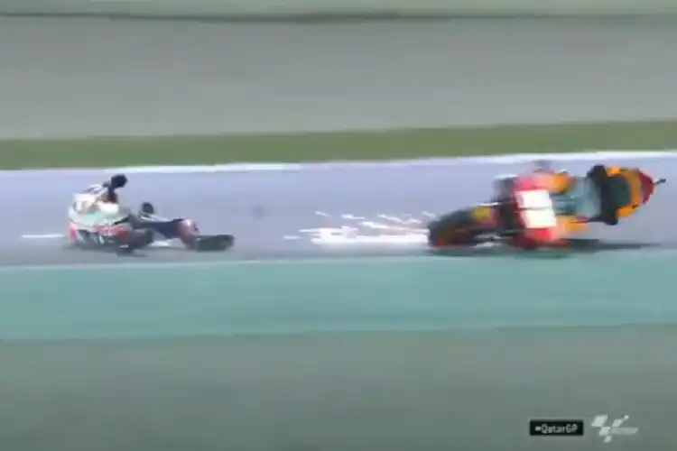 Ngeri! Video Jorge Lorenzo Terlempar Keras di FP3 MotoGP Qatar, Motor Sampai Keluarkan Api