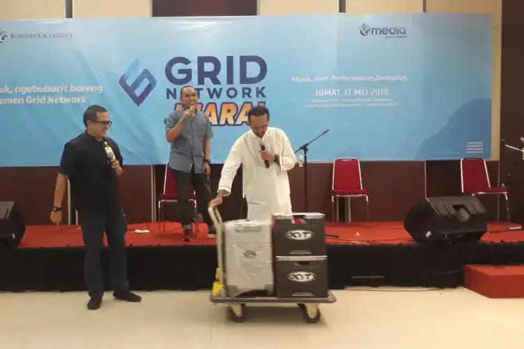 Memperkuat Brand Grid Network, Otomotif Group Bagi-bagi Hadiah 